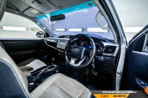 TOYOTA HILUX REVO AT ปี 2015#7