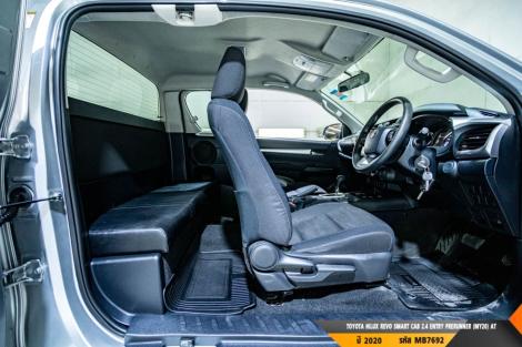 TOYOTA HILUX REVO  AT ปี 2020#4