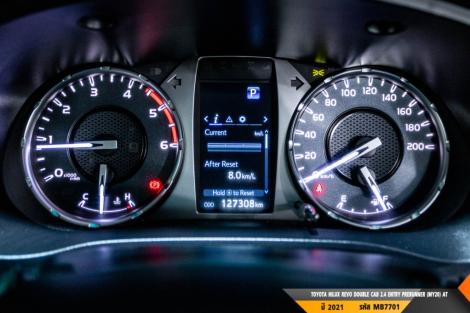 TOYOTA HILUX REVO  AT ปี 2021#4