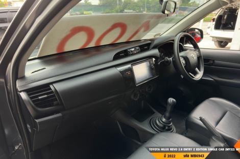 TOYOTA HILUX REVO  MT ปี 2022#4