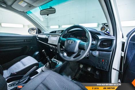 TOYOTA HILUX REVO  MT ปี 2016#2