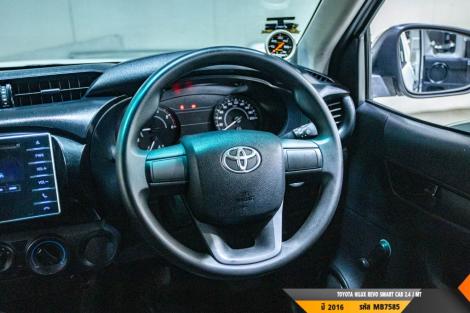 TOYOTA HILUX REVO  MT ปี 2016#6