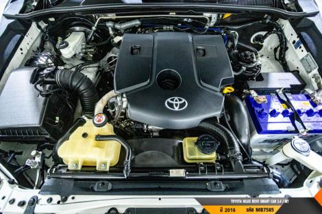 TOYOTA HILUX REVO  MT ปี 2016#11