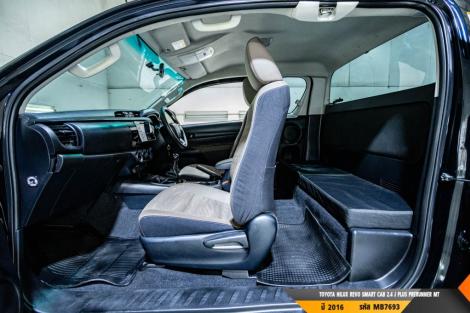 TOYOTA HILUX REVO MT ปี 2016#14