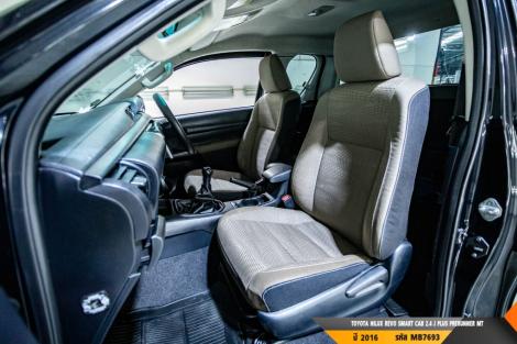 TOYOTA HILUX REVO MT ปี 2016#15