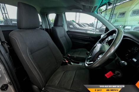 TOYOTA HILUX REVO MT ปี 2017#3