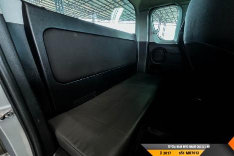TOYOTA HILUX REVO MT ปี 2017#4