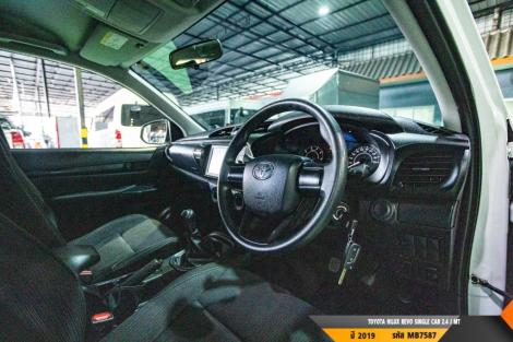 TOYOTA HILUX REVO  MT ปี 2019#1