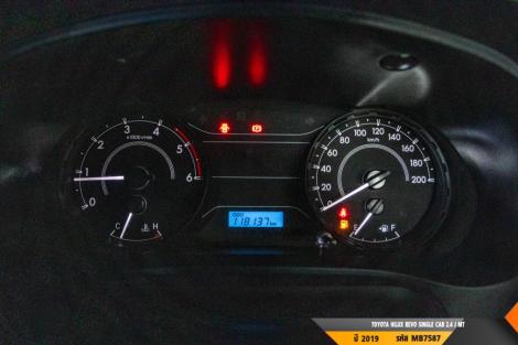TOYOTA HILUX REVO  MT ปี 2019#3