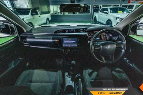 TOYOTA HILUX REVO  MT ปี 2019#5