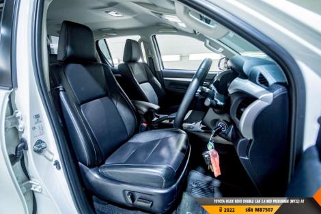 TOYOTA HILUX REVO  AT ปี 2022#6