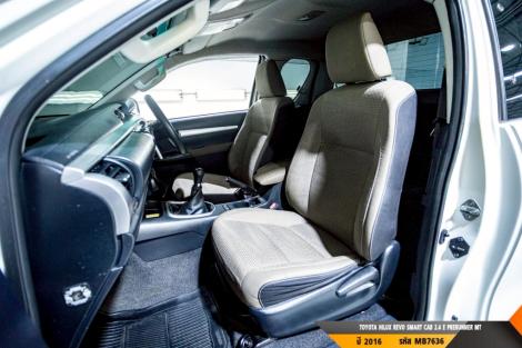 TOYOTA HILUX REVO  MT ปี 2016#2