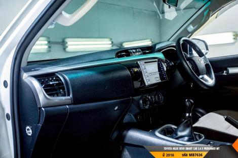 TOYOTA HILUX REVO  MT ปี 2016#3
