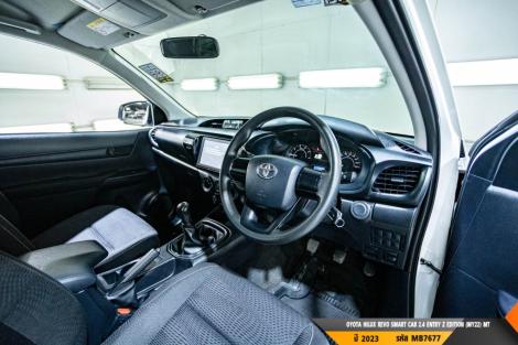 TOYOTA HILUX REVO  MT ปี 2023#2