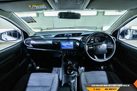 TOYOTA HILUX REVO  MT ปี 2023#4