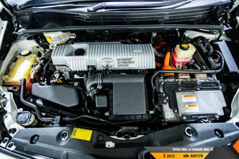TOYOTA PRIUS  AT ปี 2012#11