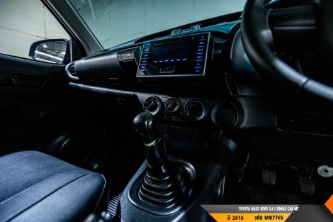 TOYOTA HILUX REVO MT ปี 2016#2