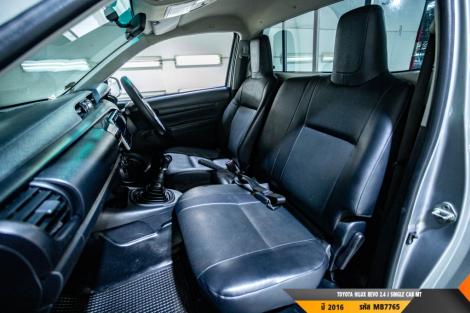 TOYOTA HILUX REVO MT ปี 2016#6