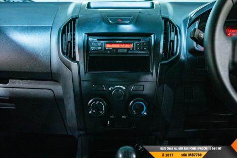ISUZU DMAX SPACECAB  AT ปี 2017#4