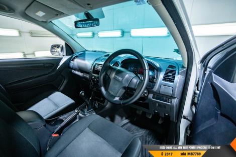 ISUZU DMAX SPACECAB  AT ปี 2017#10