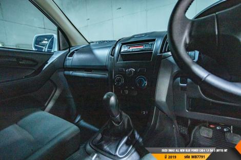 ISUZU DMAX CAB-4 MT ปี 2019#2