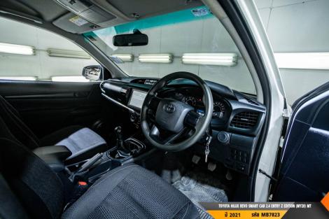 TOYOTA HILUX REVO MT ปี 2021#3
