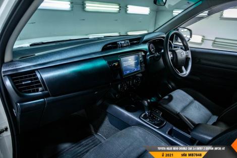 TOYOTA HILUX REVO  AT ปี 2021#10