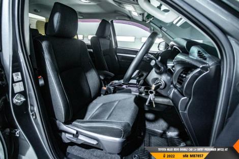 TOYOTA HILUX REVO AT ปี 2022#5