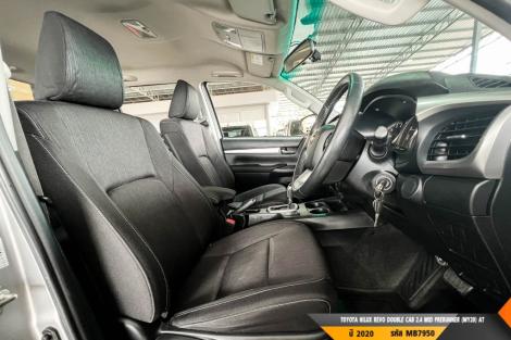 TOYOTA HILUX REVO AT ปี 2020#3
