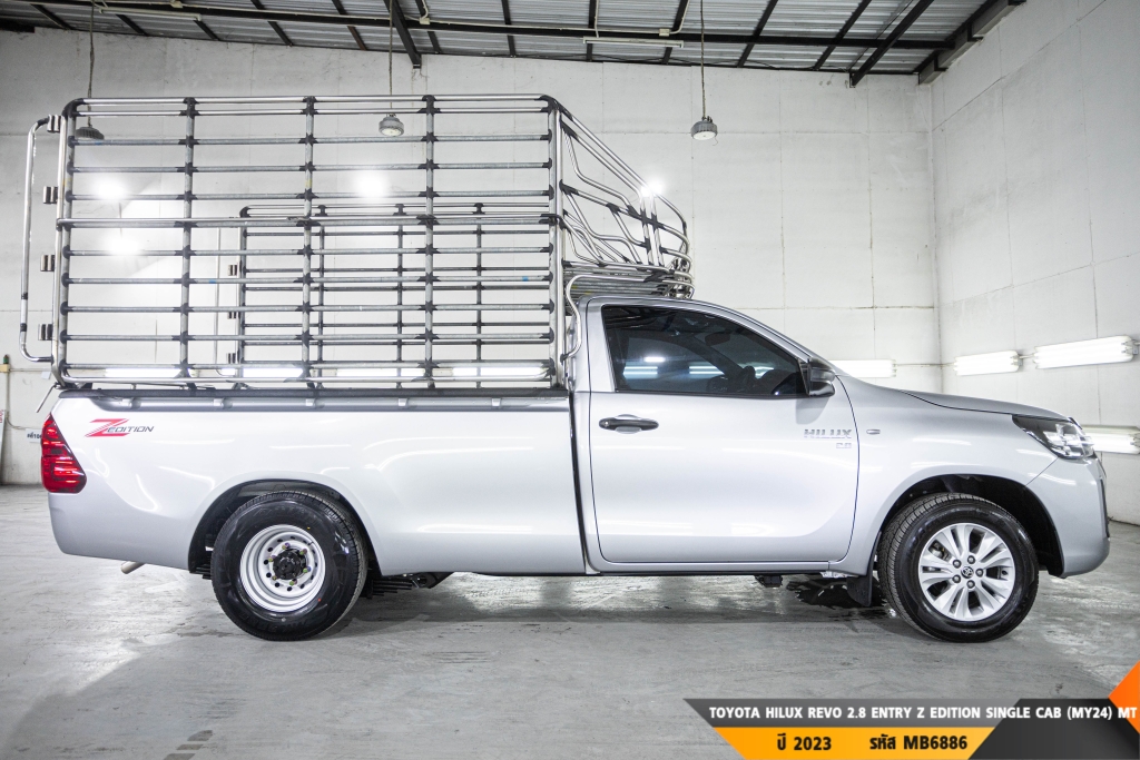 TOYOTA HILUX REVO MT ปี 2023#9
