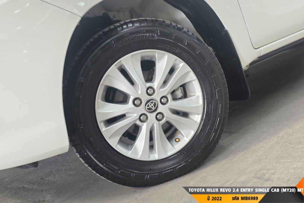 TOYOTA HILUX REVO MT ปี 2022#1