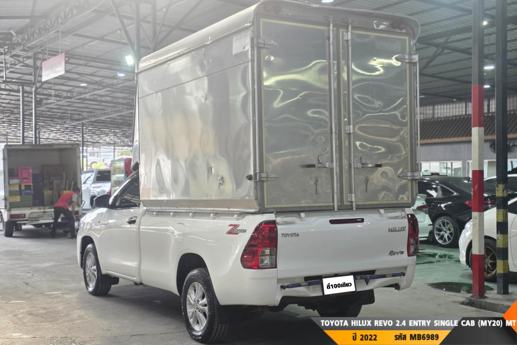 TOYOTA HILUX REVO MT ปี 2022#8