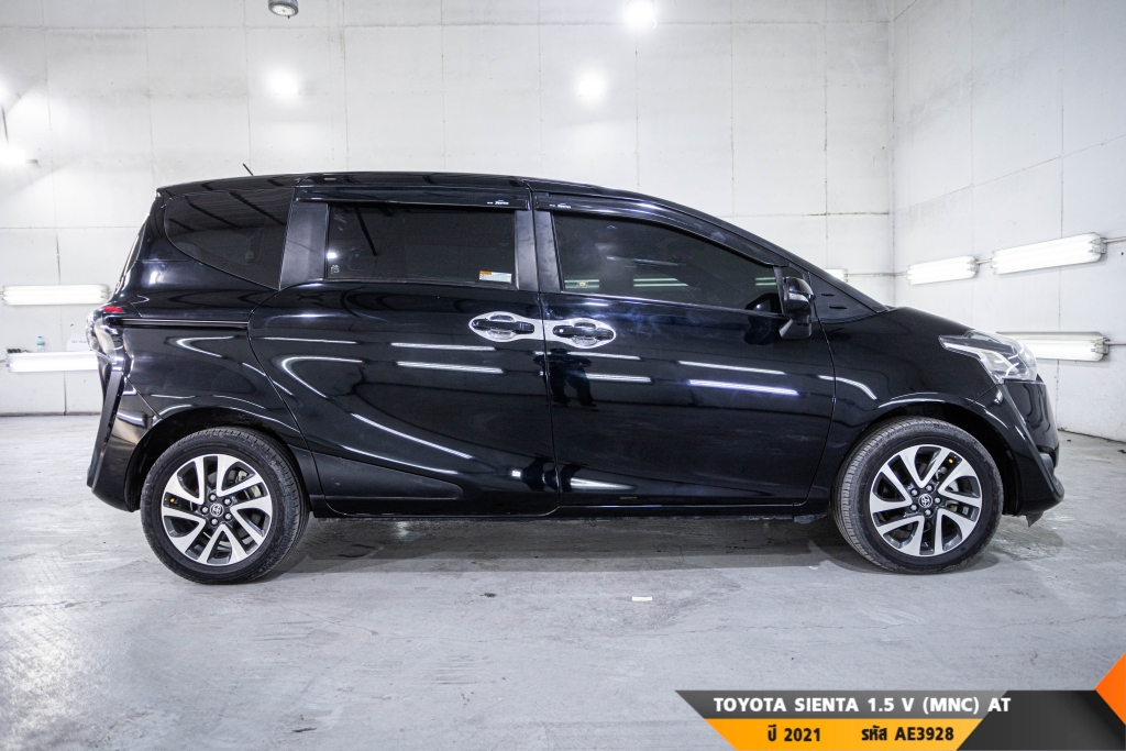 TOYOTA SIENTA AT ปี 2021#1