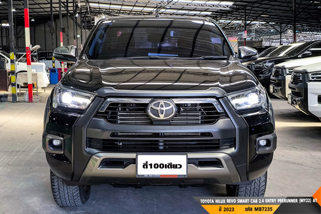 TOYOTA HILUX REVO AT ปี 2023#7