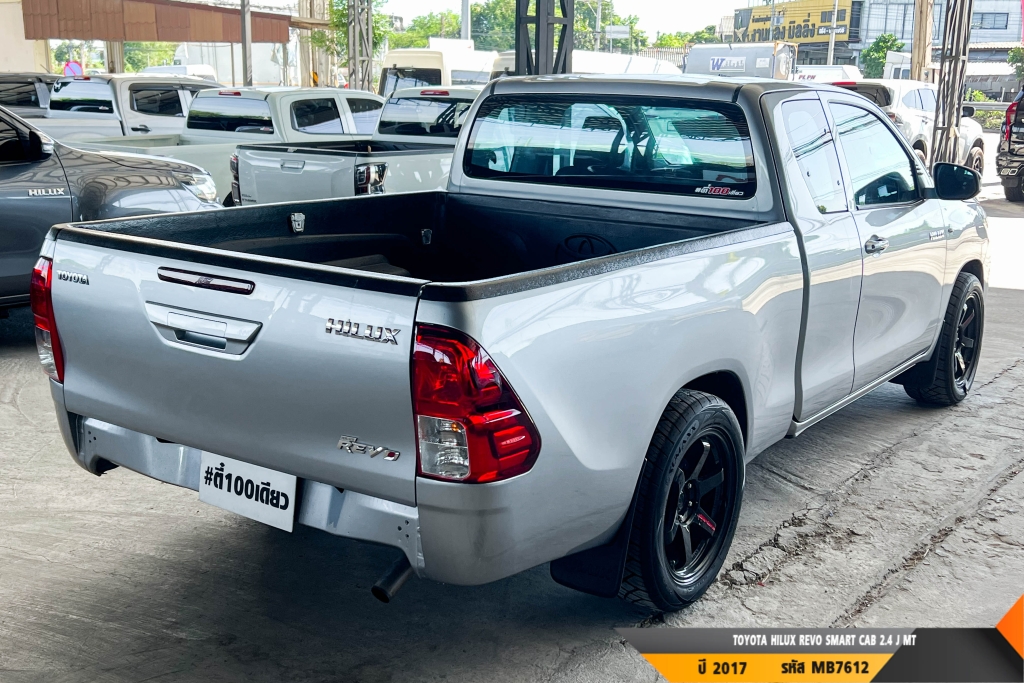 TOYOTA HILUX REVO MT ปี 2017#6