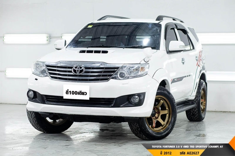 TOYOTA FORTUNER 3.0 V 4WD TRD SPORTIVO (CHAMP)  AT ปี 2012 ราคา 689,000.- (#BM2023011605)