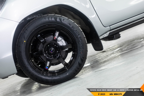 TOYOTA HILUX REVO MT ปี 2023#1