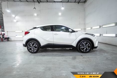 TOYOTA C-HR AT ปี 2019#10