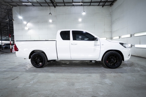 TOYOTA HILUX REVO MT ปี 2016#9