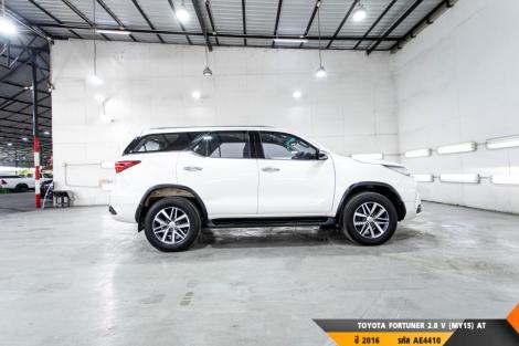 TOYOTA FORTUNER AT ปี 2016#11