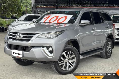 TOYOTA FORTUNER 2.4 V (MY15) (MNC)  AT ปี 2019 ราคา 919,000.- (#BM2025061609)