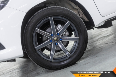 TOYOTA HILUX REVO MT ปี 2400#3