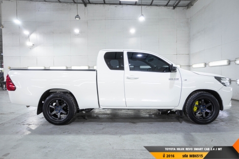 TOYOTA HILUX REVO MT ปี 2016#8