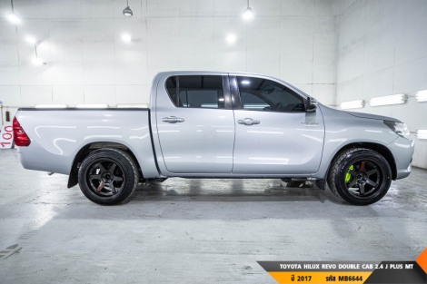TOYOTA HILUX REVO DOUBLE CAB  MT ปี 2017#9