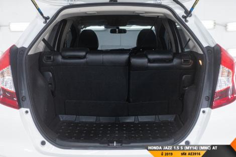 TOYOTA JAZZ  AT ปี 2019#9