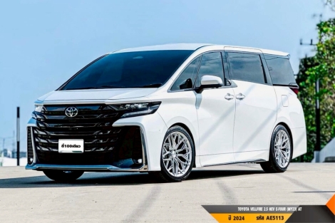 VELLFIRE 2.5 HEV E-FOUR (MY23)   AT ปี 2024 ราคา 3,090,000.- (#BM2026071712)