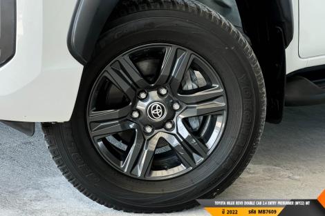 TOYOTA HILUX REVO  MT ปี 2022#1