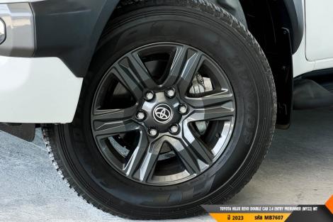 TOYOTA HILUX REVO  MT ปี 2023#1