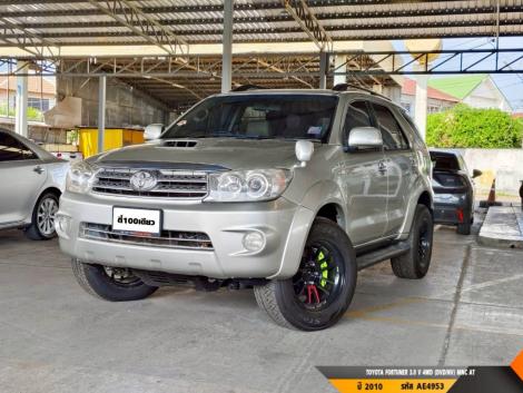 TOYOTA FORTUNER 3.0 V 4WD (DVD/NV) MNC AT 2010  AT4WD. ปี 2010 ราคา 389,000.- (#BM2026072125)