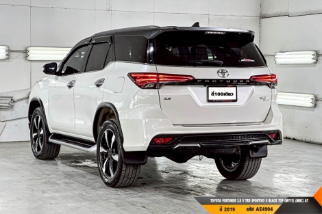 TOYOTA FORTUNER  AT ปี 2019#4